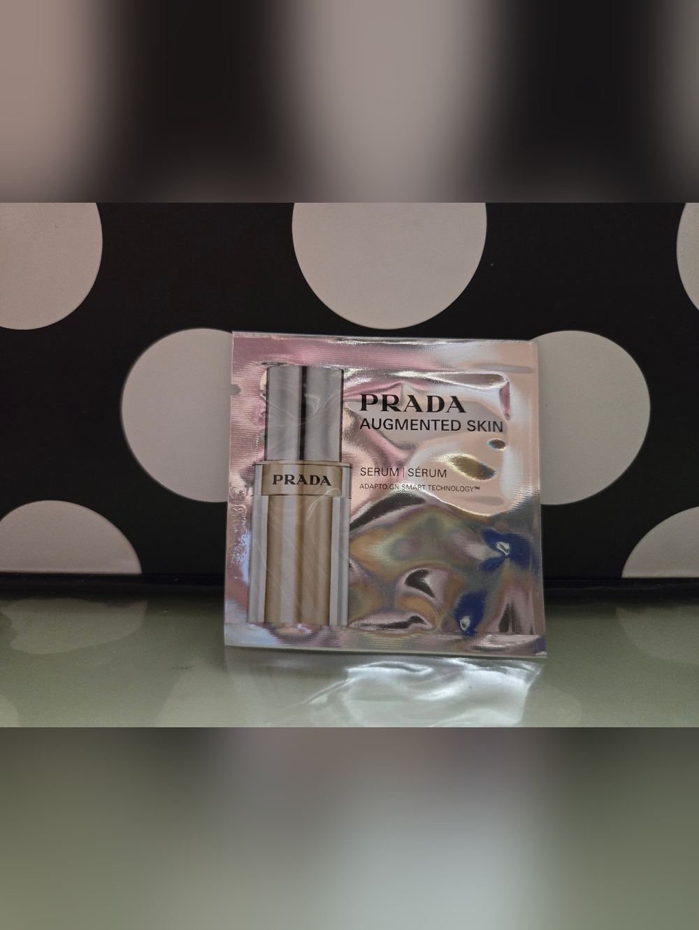 10/$25✨️Prada Skin Serum Sample✨️